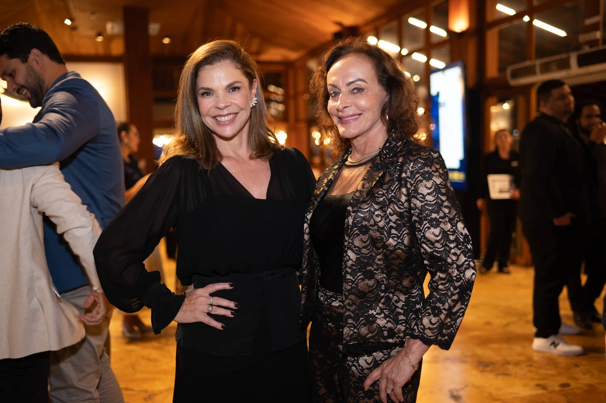 Janine Manhães e Vera Novaes