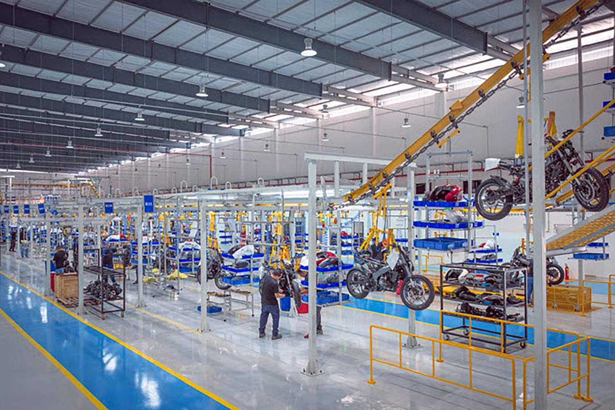 fábrica da Bajaj em Manaus (AM)