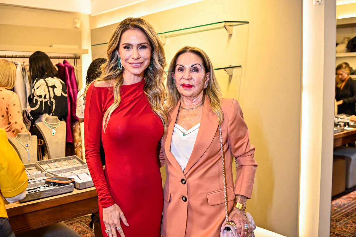 Zezé Mansur e Renata Suassuna