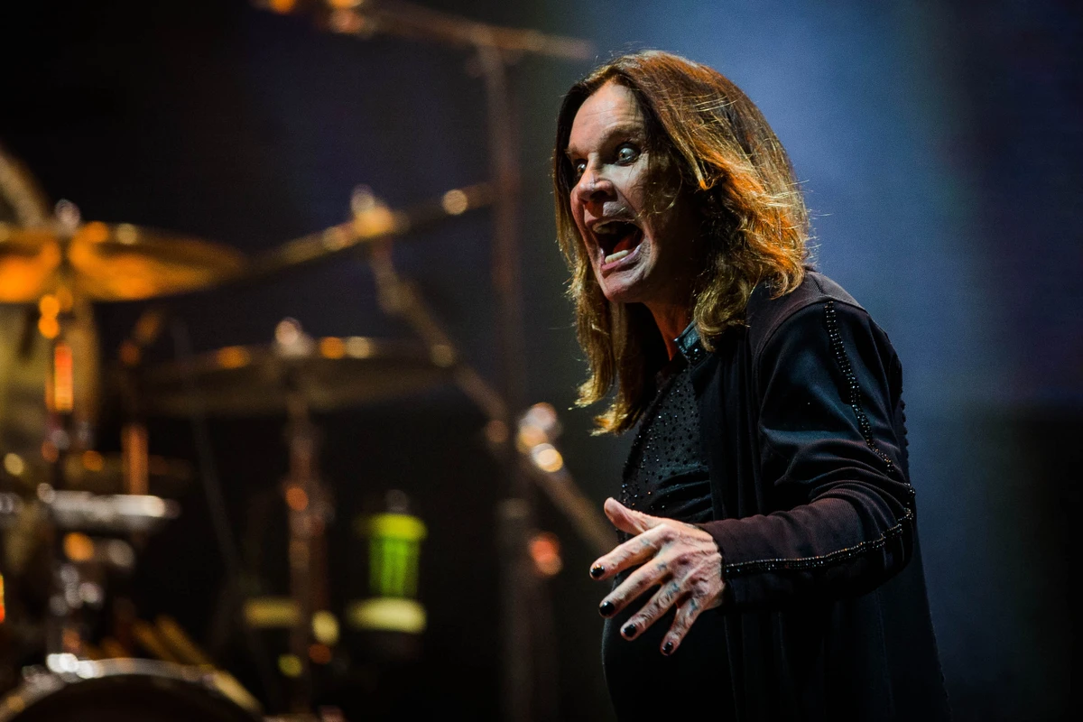  O cantor Ozzy Osbourne, do Black Sabbath, durante show em São Paulo
