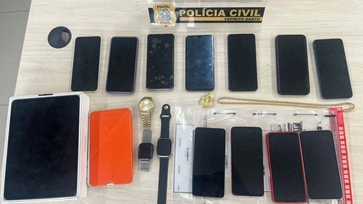 Celulares foram apreendidos pela Polícia Civil em Cariacica