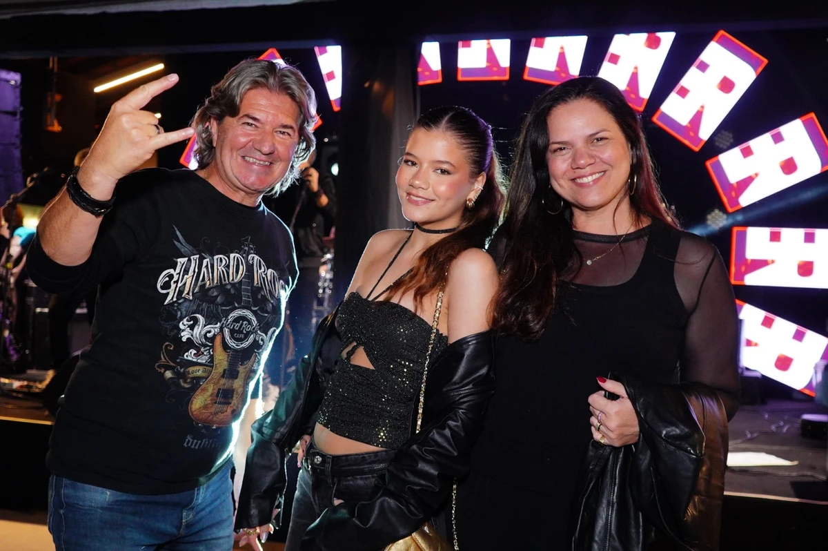 Eliton, Luiza e Vanessa Perini