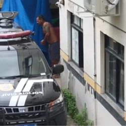 Anderson de Deus Santos, de 36 anos, teria tentado simular um assalto para despistar a polícia; ele já estava preso preventivamente e cumprirá pena em regime fechado