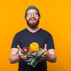 Eles são formulados para serem práticos e terem sabor altamente atrativo, mas geralmente possuem baixo valor nutricional