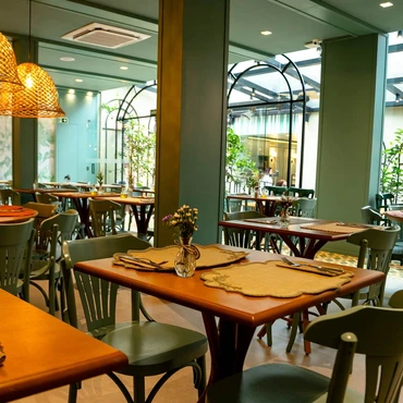 Imagem - Cafeteria com jardim é novo refúgio gastronômico em Vitória; conheça