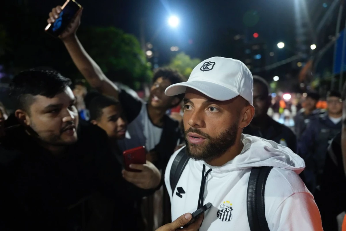 Chegada do Santos, de Neymar, no Espírito Santo por Vitor Jubini