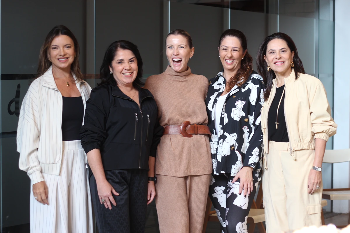 Patrícia Castro, Dra Simone Prezotti, Dra. Alda Libardi, Marianne Assbu e Karla Ferreira