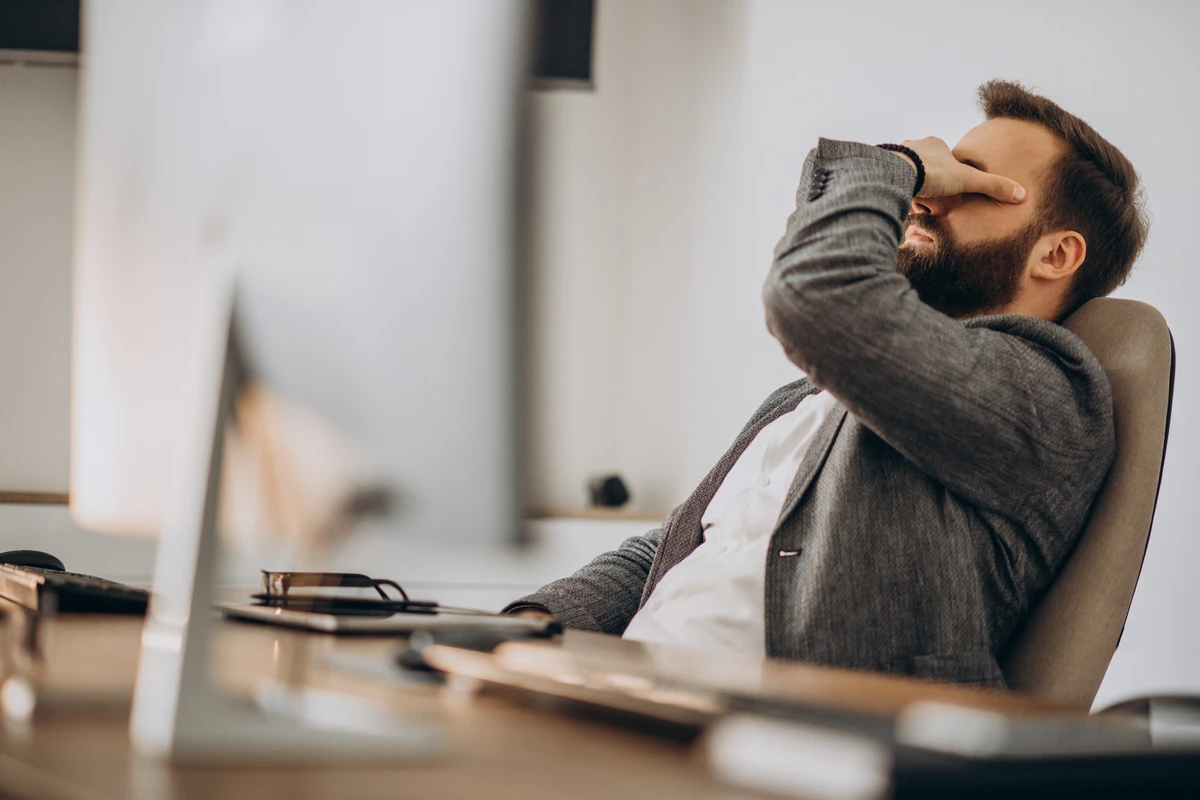 Síndrome de Burnout é uma das doenças que afastam do trabalho