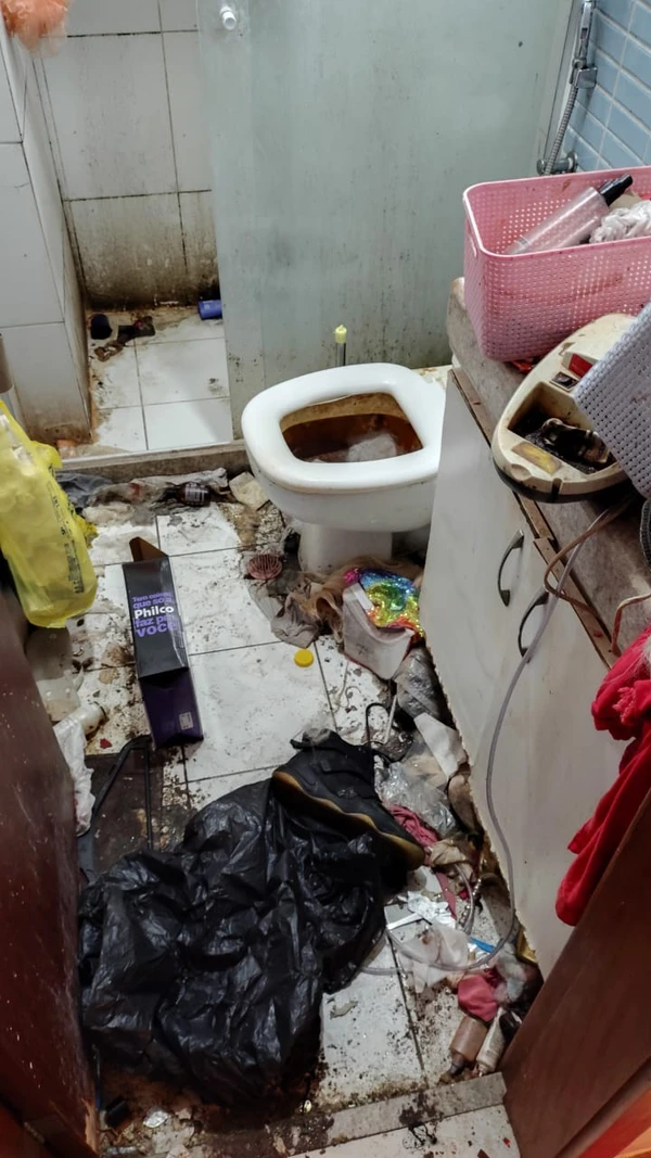 Casa onde criança foi resgatada em Vila velha por Divulgação PCES