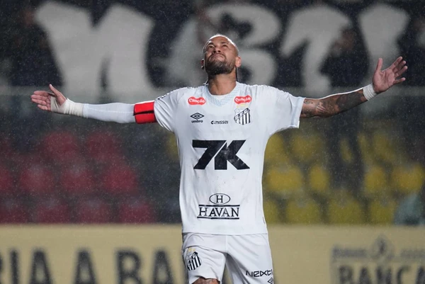 Com boa atuação de Neymar, o Santos venceu a Desportiva no Kleber Andrade pela Vitória Cup por Vitor Jubini/ A Gazeta