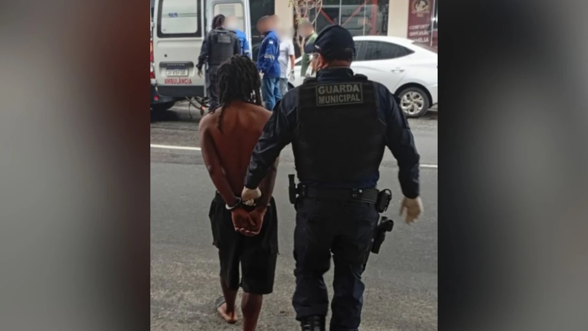 É internado homem em situação de rua que é acusado de agressão por moradores de Vila Velha. 