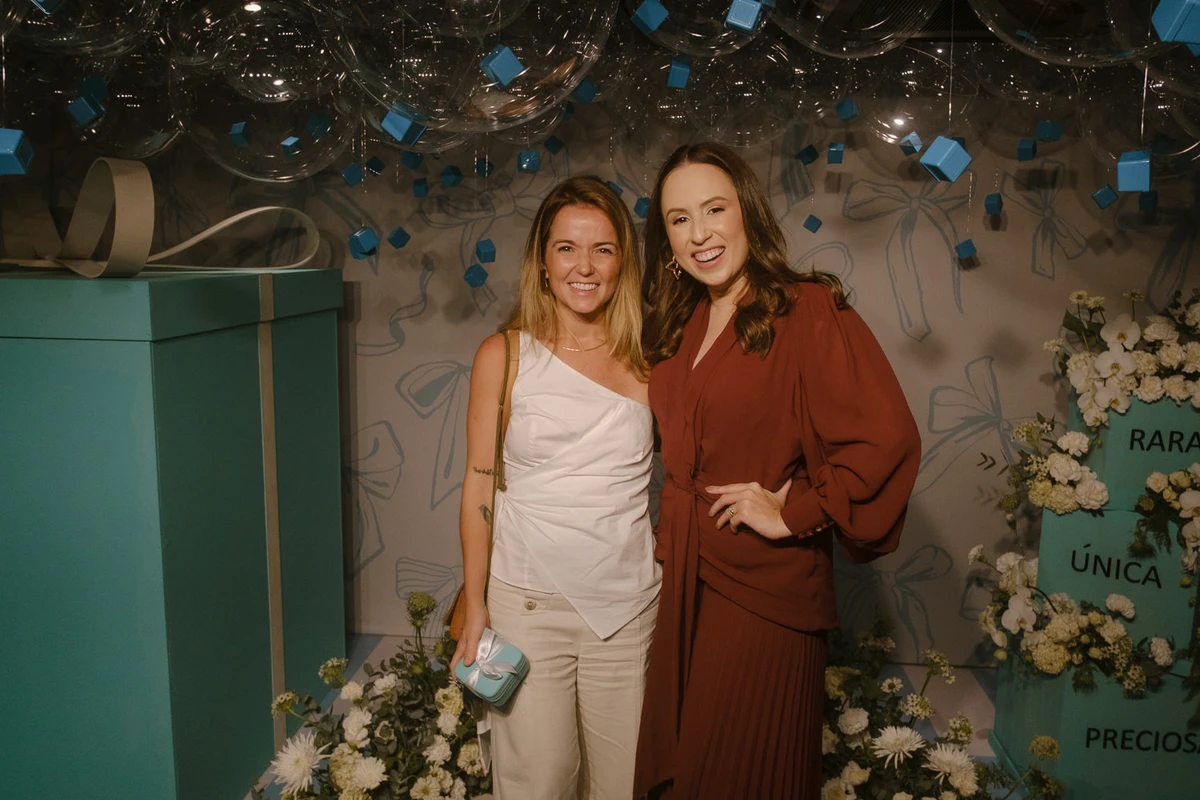 Vivian Chiabay e Samanta Teixeira 