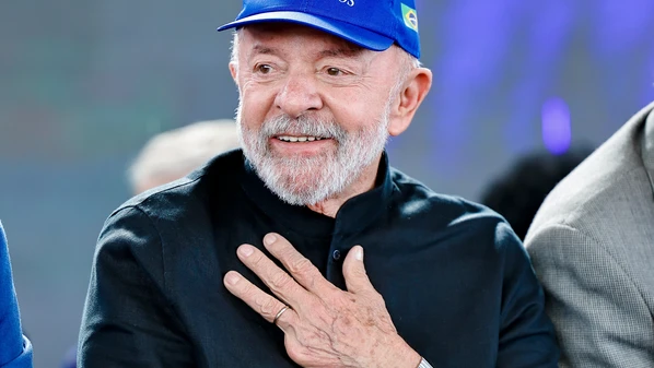 Lula aproveitou o palanque para destacar ações no Estado, para criticar Bolsonaro e Donald Trump e também para pontuar ações como gás gratuito