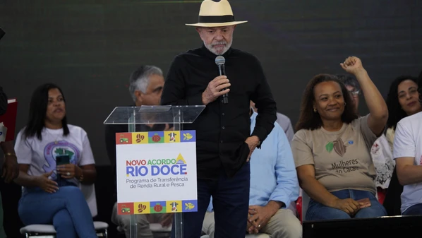 Presidente criticou gestão da mineradora logo após rompimento da barragem de Mariana (MG) e disse ter buscado diálogo com atual administração para pagamento de danos causados às vítimas do desastre