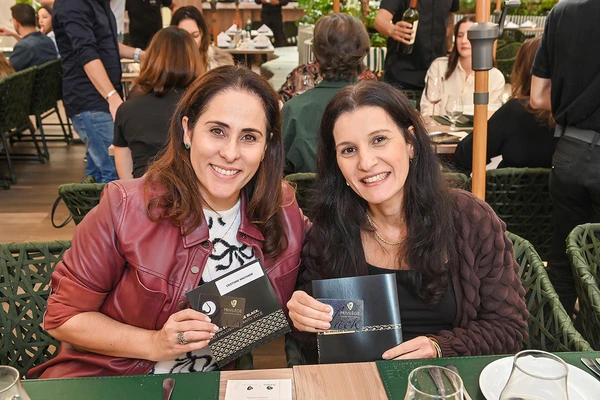 Cristiane Machado e Giuliana Nahssen 