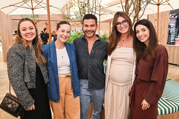 Thais Fiorete, Monica Demoner, Regilano Dornellas e Ariane MOzer e Thaise Arpini