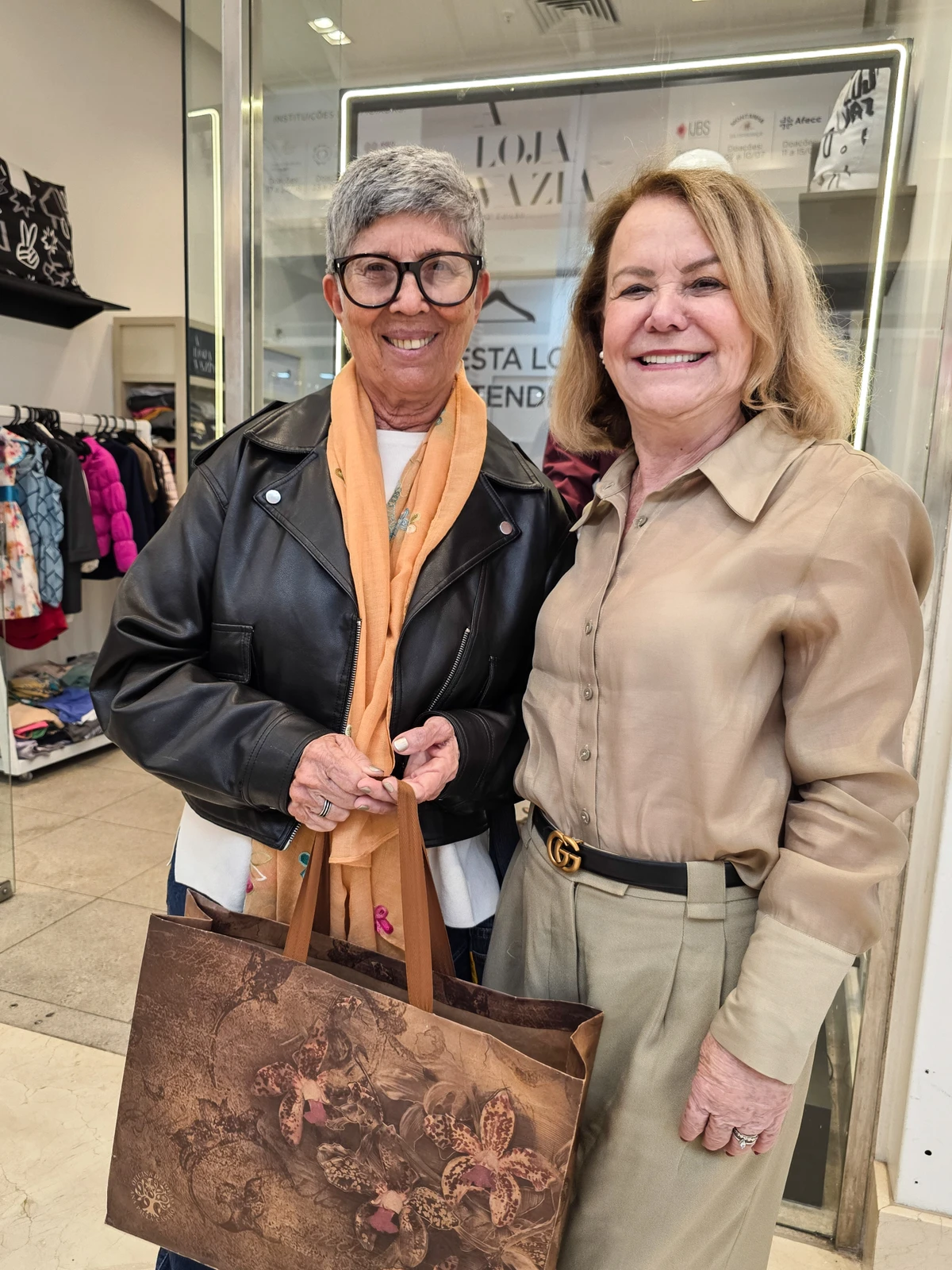 Carminha Correa e Marilucia Dalla 