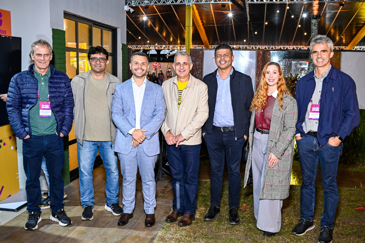 Marcello Moraes, Hugo Tofoli, Wanderson Bueno, Pedro Rigo, Giliard Ferreira, Mila Vieira e Bruno Passonii