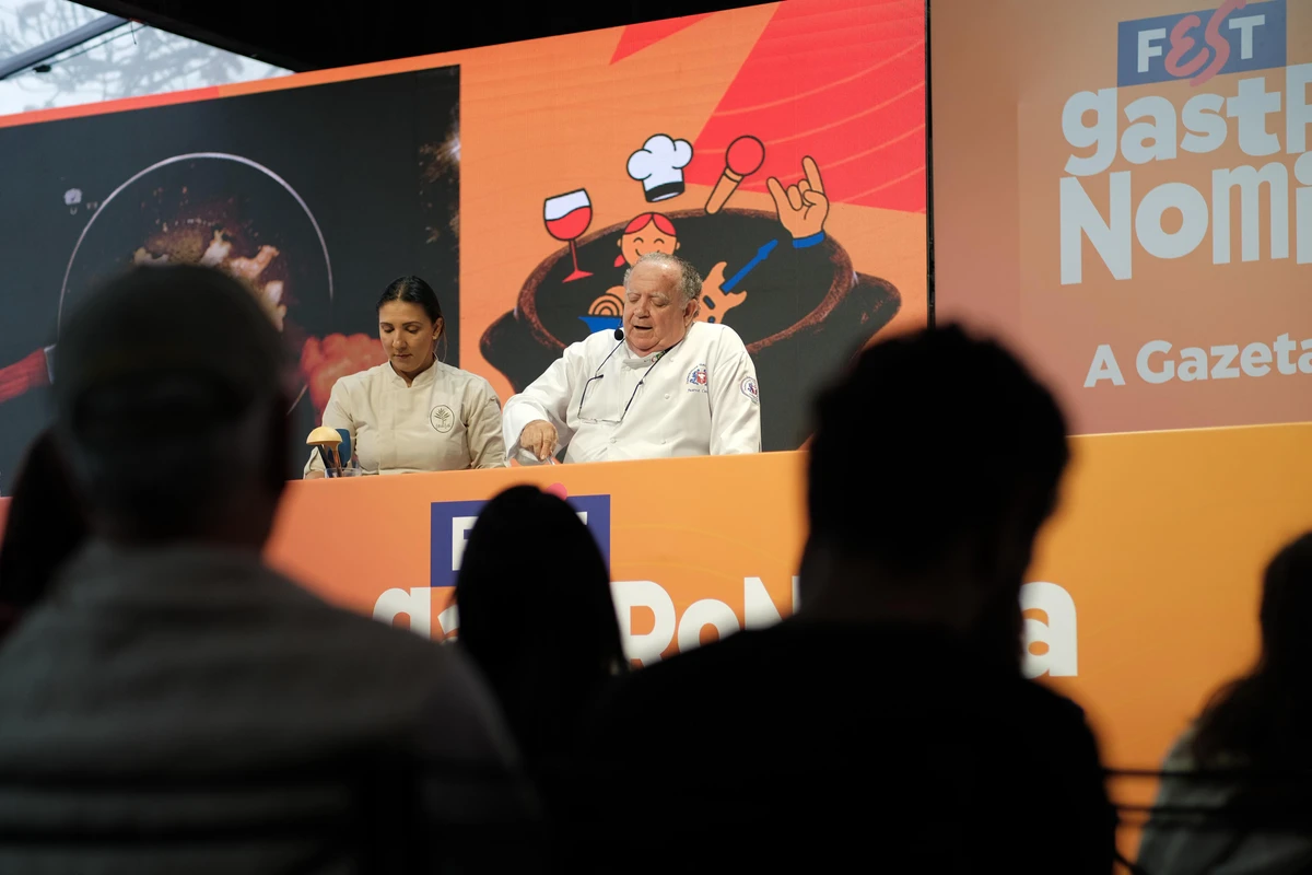 Juarez apresentou receita com camarões, feijão branco e molho putanesca por Ayan Alexandre