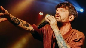 O cantor Saulo é atração confirmada no Vital 2025