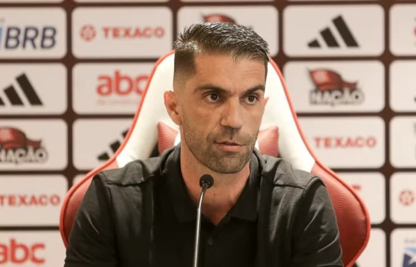 Alfredo Almeida, diretor da base do Flamengo