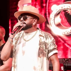 Cantor Silvanno Salles