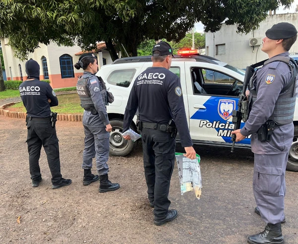 MPES prende duas pessoas com mandado de prisão por ligação com PCV. 
