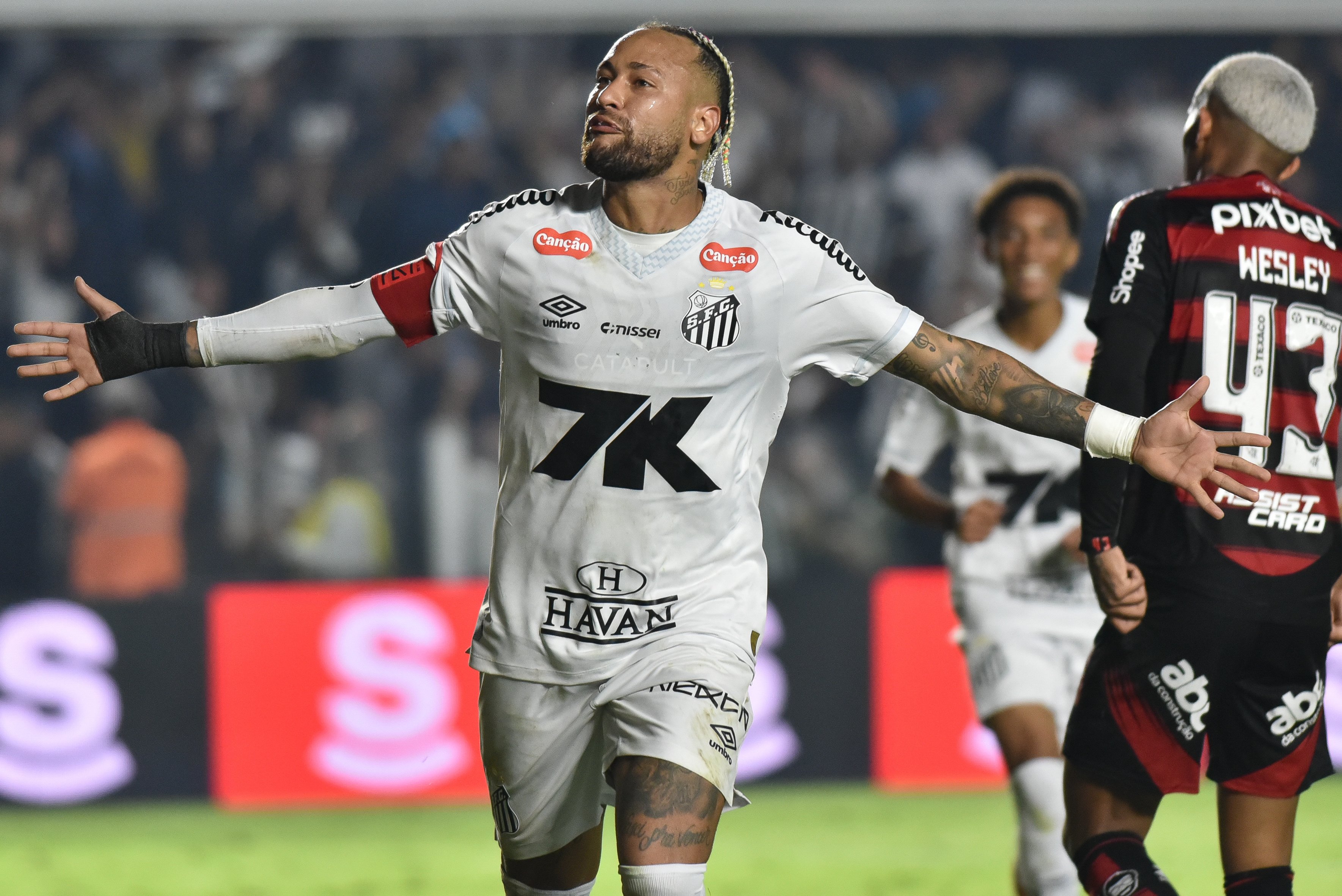 Imagem - Neymar é decisivo, Santos vence o Flamengo e respira no Brasileirão