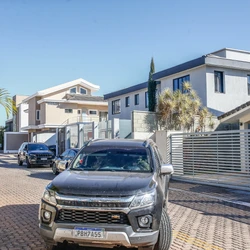 Na decisão, o ministro autorizou a Polícia Militar a abater e apreender imediatamente qualquer drone que desrespeite o limite de 100 metros estabelecido