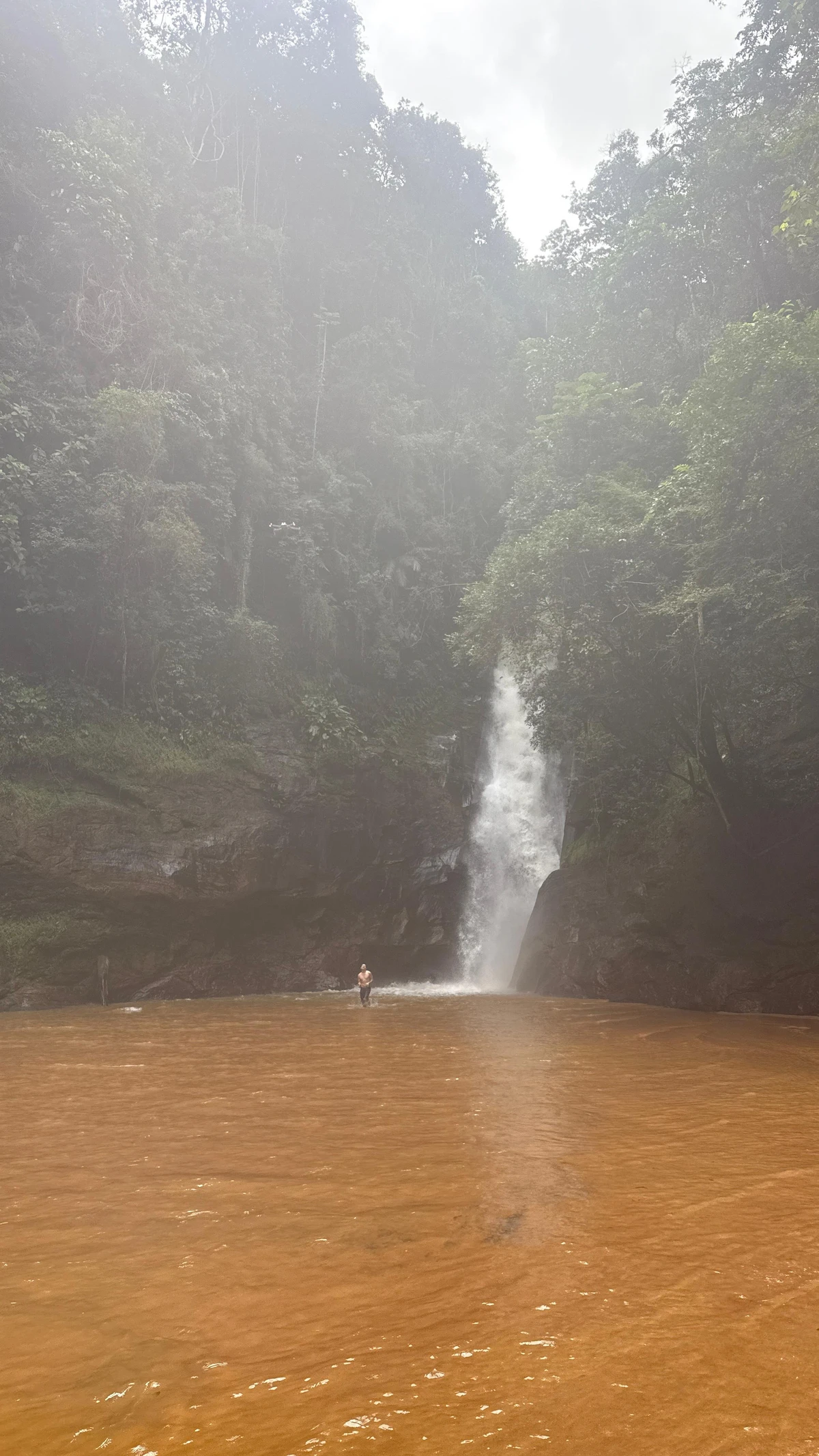 Cachoeira de Iracema, em Alfredo Chaves por Felipe Khoury