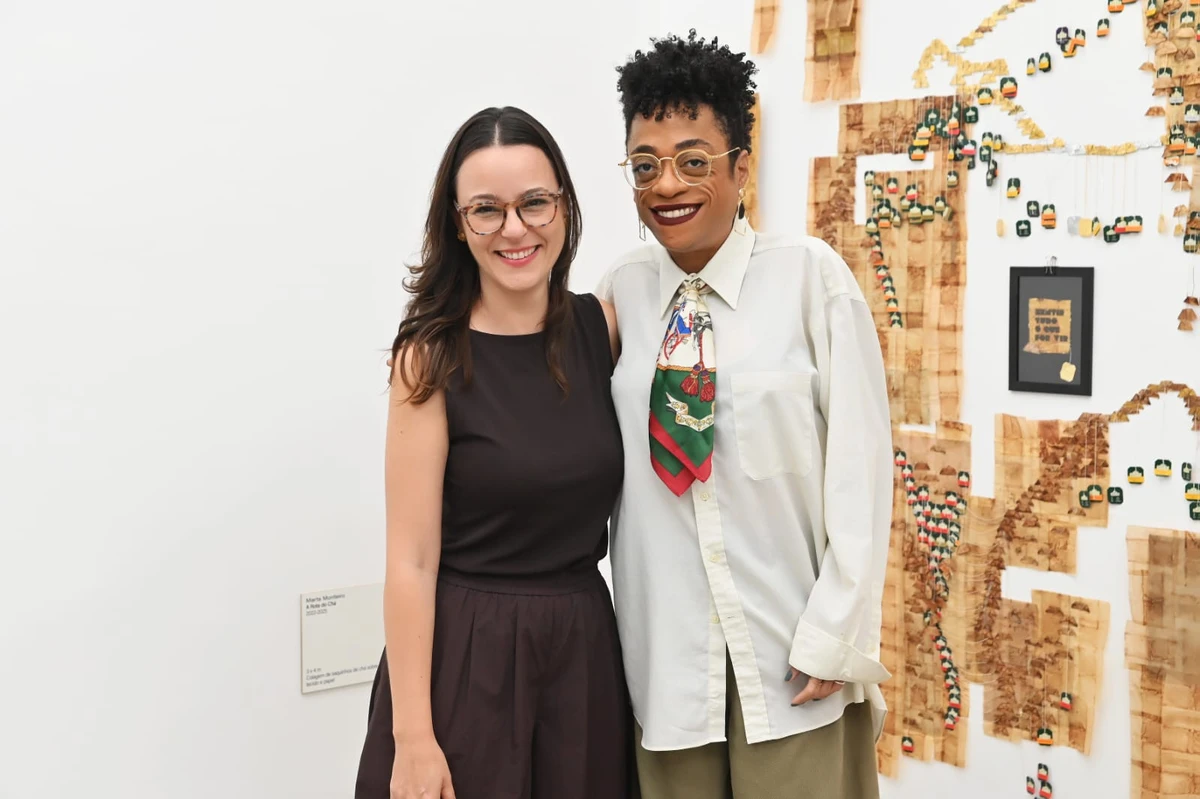 Claudia Afonso,diretora MuClaudia Afonso,diretora Museu Vale, e Isasella Baltazar,curadora da exposição