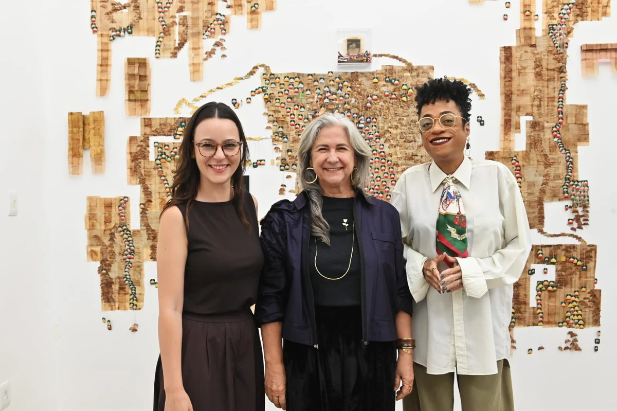 Claudia Afonso,diretora Museu Vale,Thais Hilal,diretora da Galeria,Isasella Baltazar,curadora da exposição