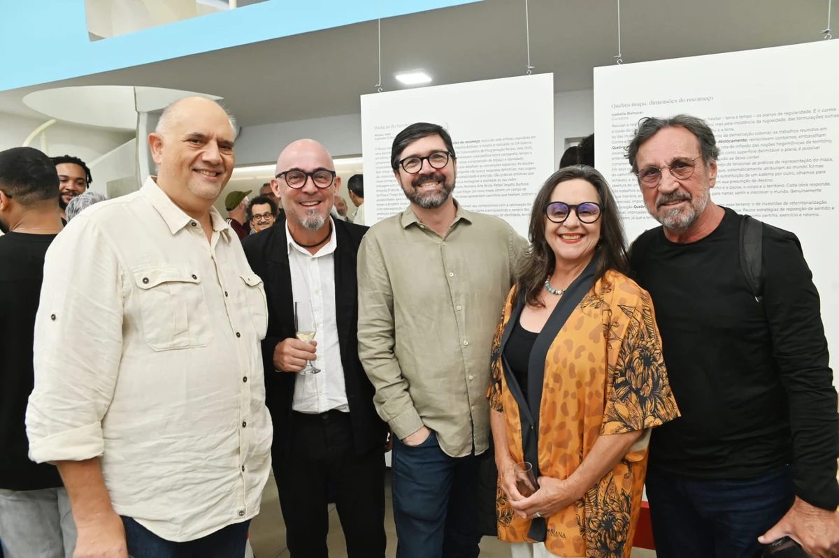 Exposição "Quebra Mapa" 