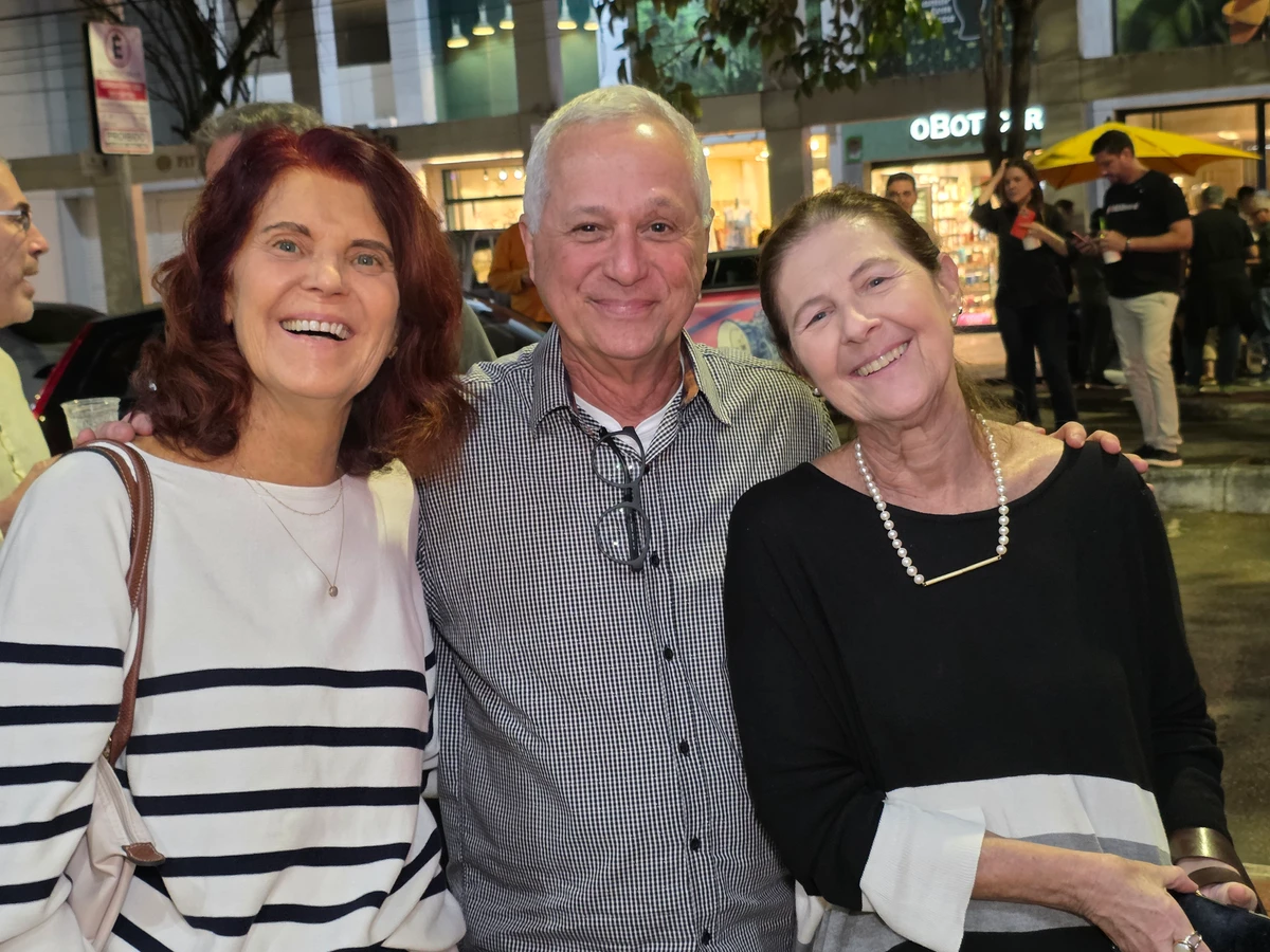 Mary Gomes , João   Fraga e Ivana Tassis