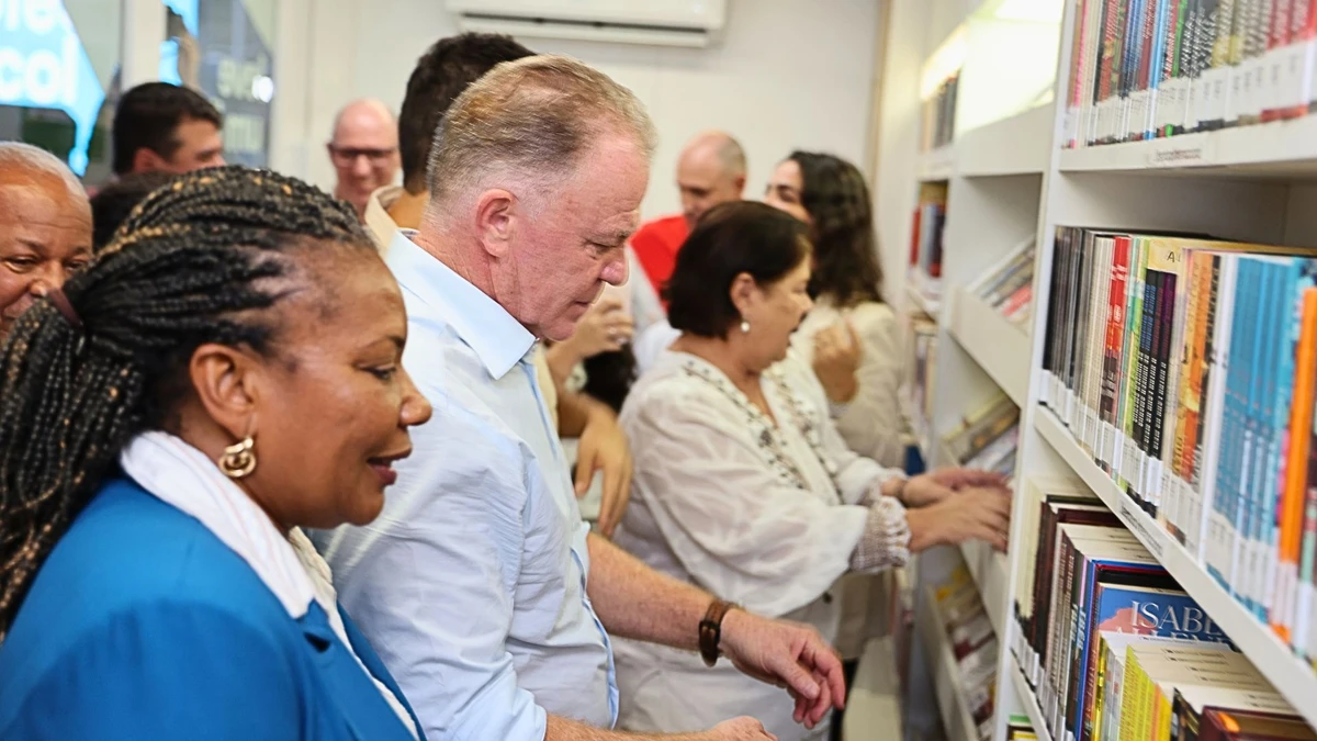 Ministra da Cultura, Margareth Menezes, e governador do Estado, Renato Casagrande
