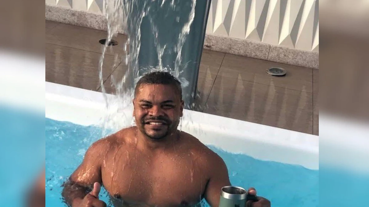 Maxwell, morto a tiros em festa ocorrida em Linhares,  tinha 32 anos