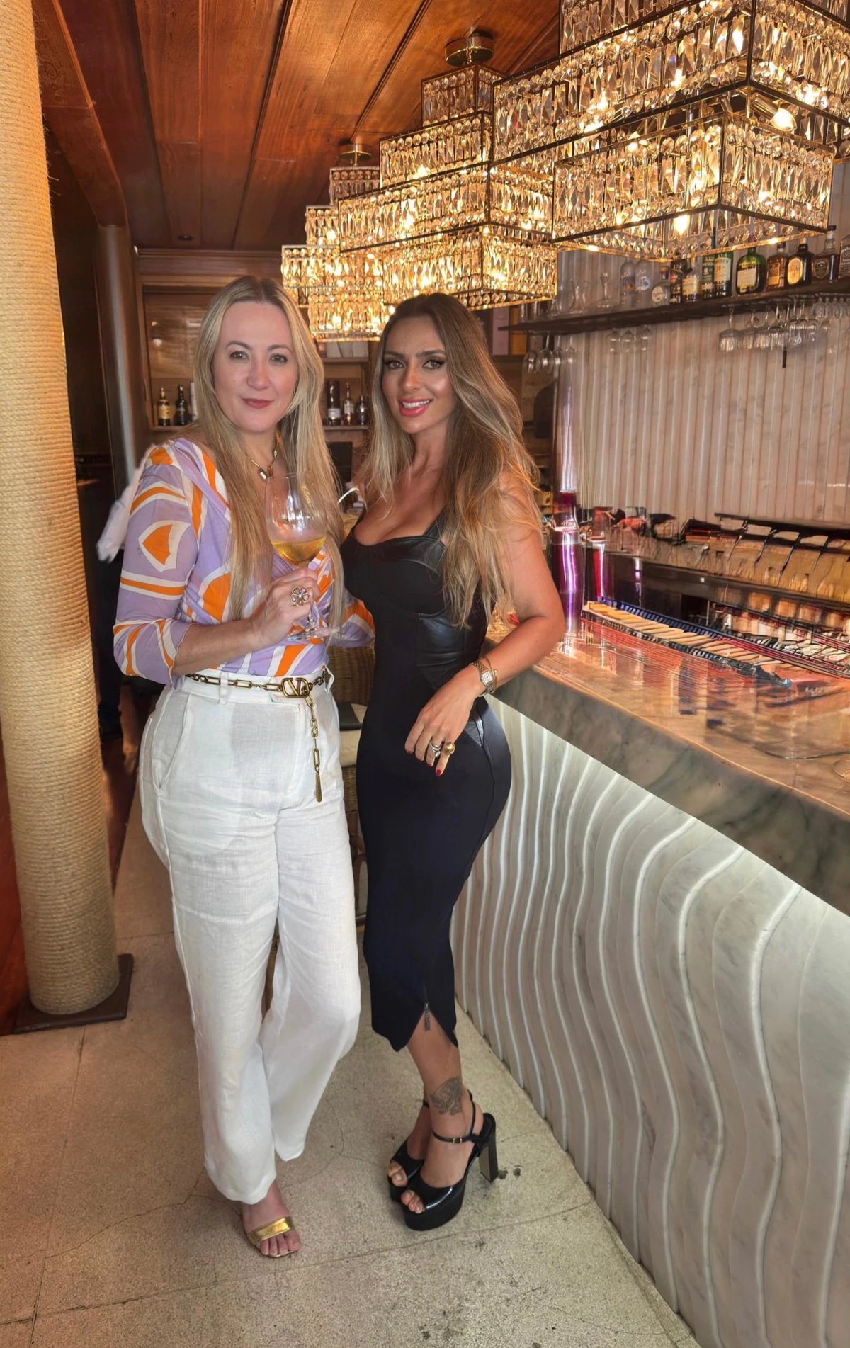 A aniversariante Mariella Gottardi e Gina Strozzi