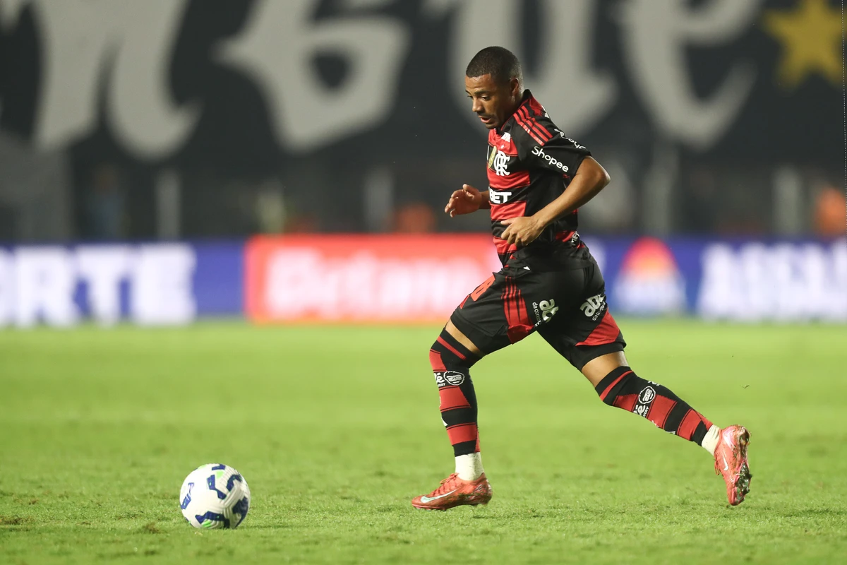 Delacruz em atuação pelo Flamengo contra o Santos