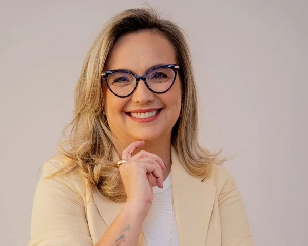 Dyanne Moyses Dalcomune, Pneumologista