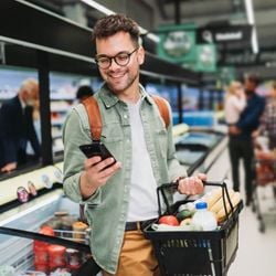 Veja estratégias simples para reduzir as despesas e fazer boas compras 