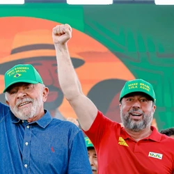 Presidente afirma que não irá ceder às ameaças do norte-americano e irá retrucar ao pedir seis, que no jogo de cartas truco significa dobrar a aposta