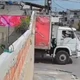 Imagem - Acidente entre caminhão-frigorífico e moto deixa um ferido no Sul do ES