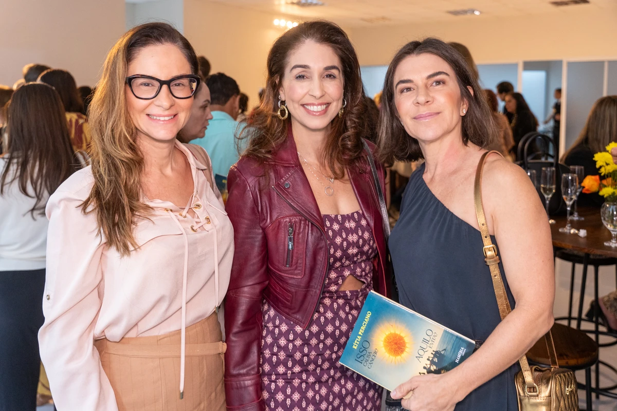 Lançamento do livro de Kitia Perciano
