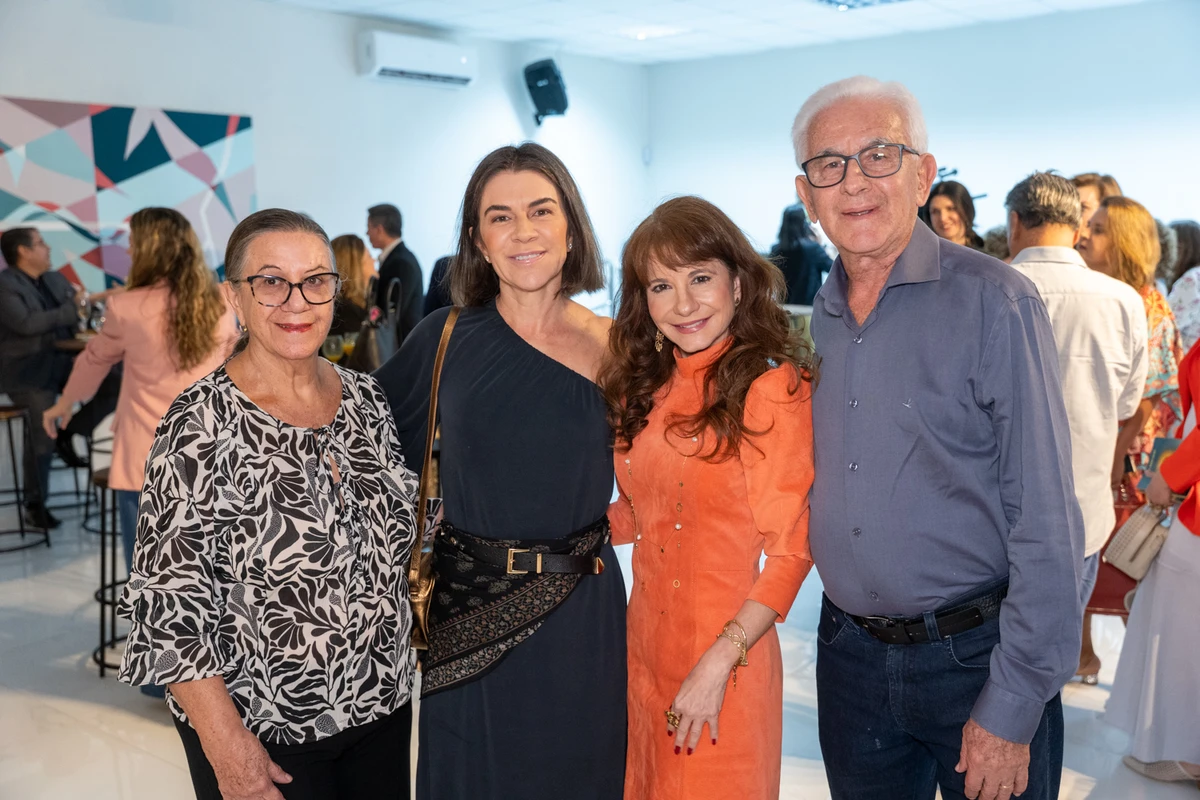 Lançamento do livro de Kitia Perciano