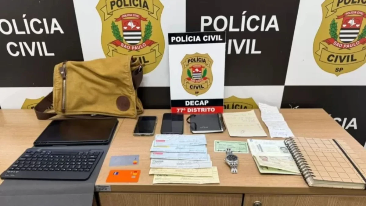 Material apreendido com o suspeito