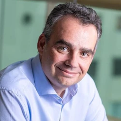 Mesmo na hipótese de que a tarifa seja implementada e mantida como proposta, José Berenguer expressa confiança na capacidade do país de lidar com a situação