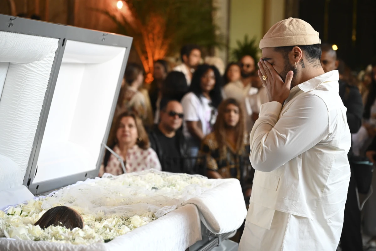 Francisco Gil, 30, se despediu da mãe, Preta Gil por ALEXANDRE BRUM/Agencia Enquadrar/Folhapress