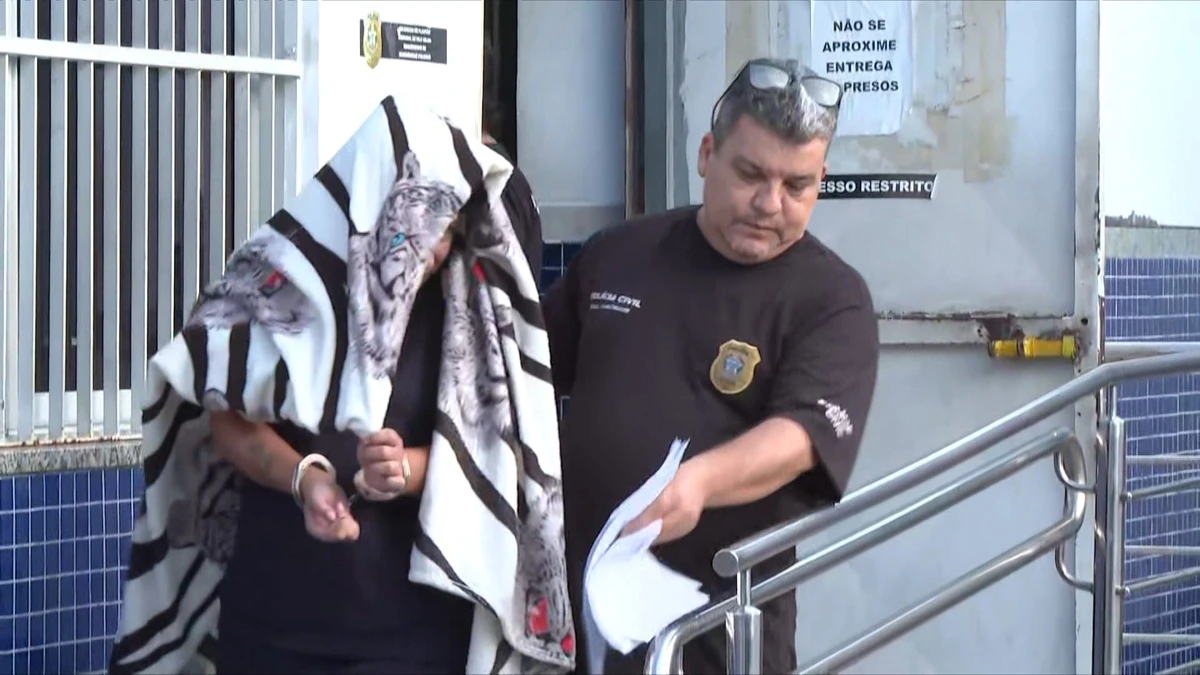 Técnica de enfermagem é presa por apresentar atestados médicos falsos em hospital de Vila Velha