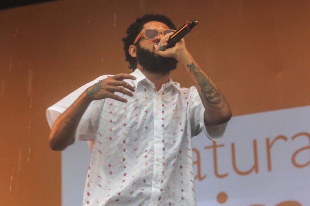 O rapper Emicida foi premiado com um Grammy Latino em 2020 (Imagem: Andre Luiz Moreira | Shutterstock)