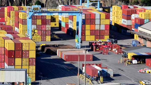 Entre os destaques do período também está a realização da primeira operação de 15 mil toneladas de briquete